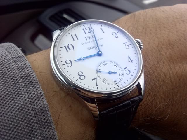 i1225.photobucket.com/albums/ee382/carlocomi/IWC_fajones.jpg