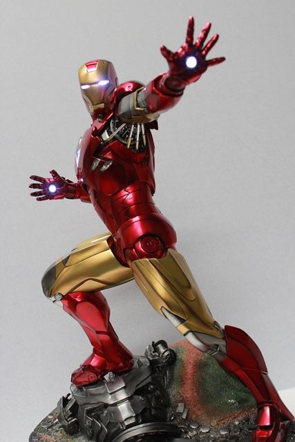 MEGA PROJECT Iron Man MK6 1/4 Scale โดย a
