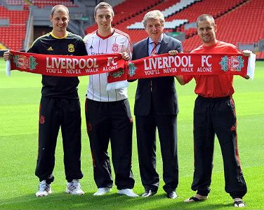 hodgson-liverpool-players.jpg