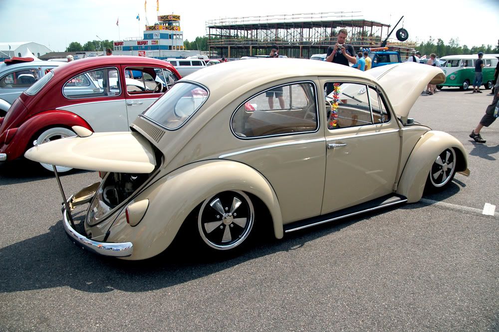 http://i1225.photobucket.com/albums/ee388/oldeschoolvw/erik_DSC_0117.jpg