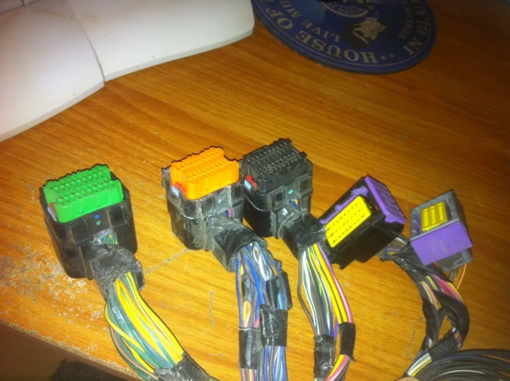 Question about 2004 5.7 wiring harness - DodgeForum.com