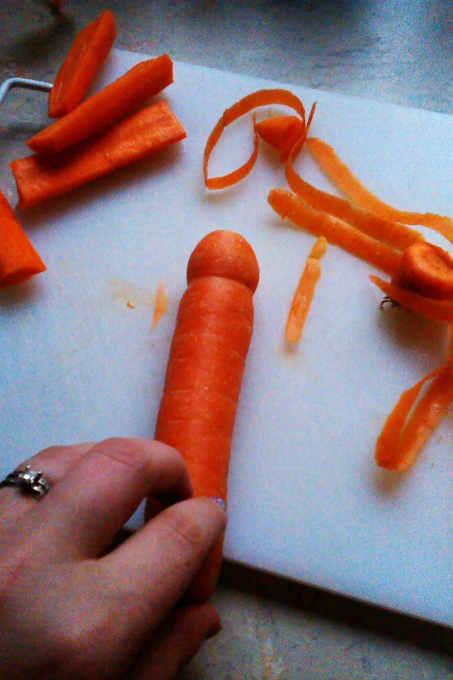 Carrot Fuck Hairy Pusssy M