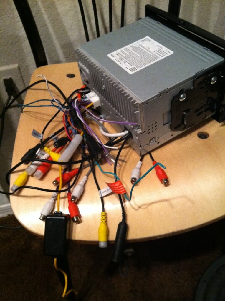 Clarion VX401 6.2" Double DIN Head Unit FS For Sale Car audio