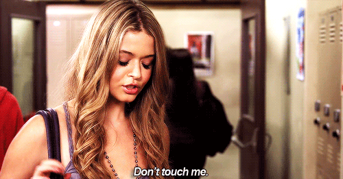  photo Alison-DiLaurentis-Dont-Touch-Me-On-Pretty-Little-Liars_zps55c30500.gif